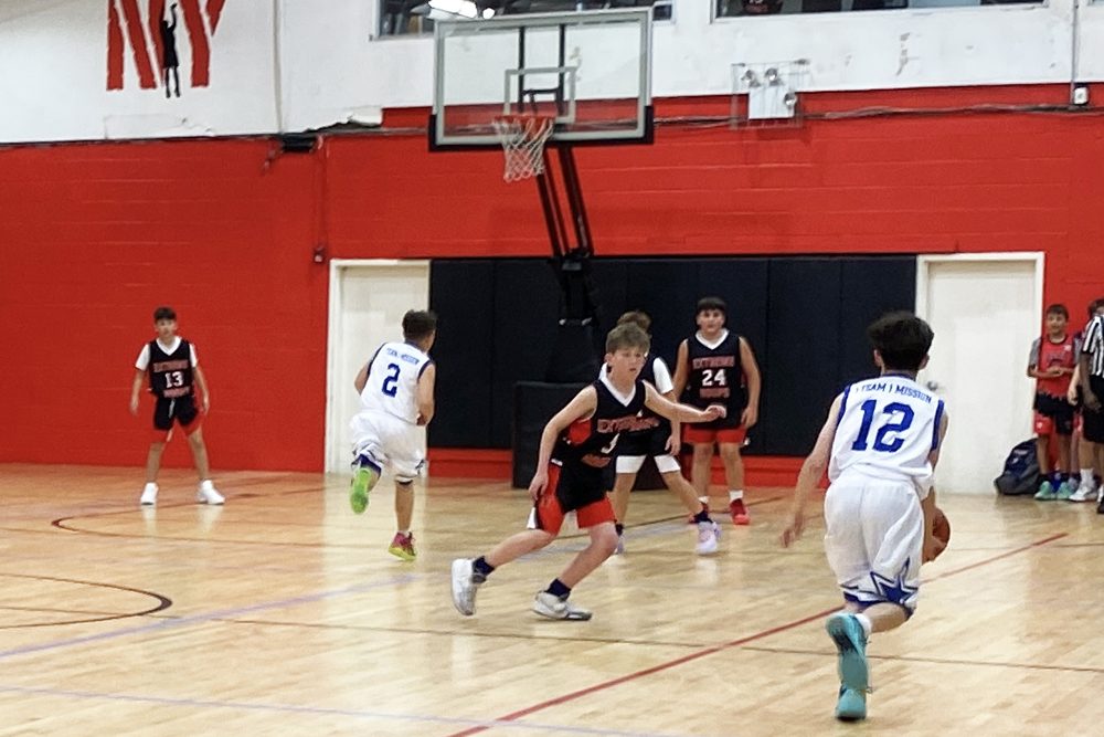 NY Extreme Hoops basketball game